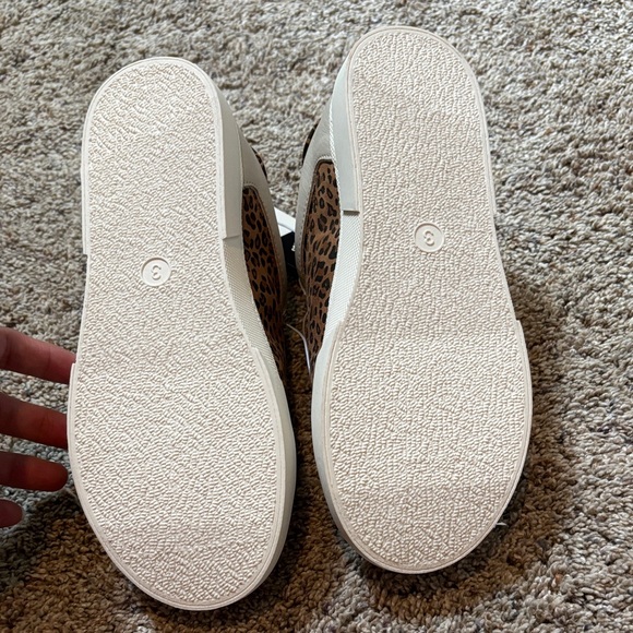 Leopard Print Sneakers for Girls size 3 - Picture 4 of 5